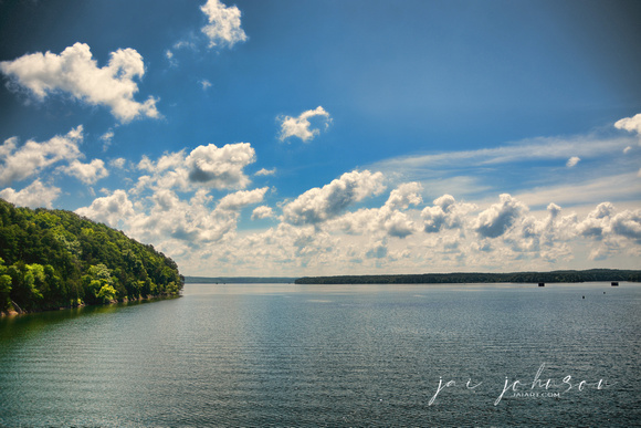 Pickwick Lake in Summer 063020153463